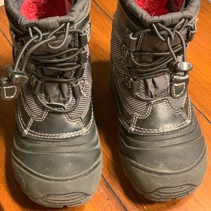 North Face Waterproof Pull-on Snow Boot.